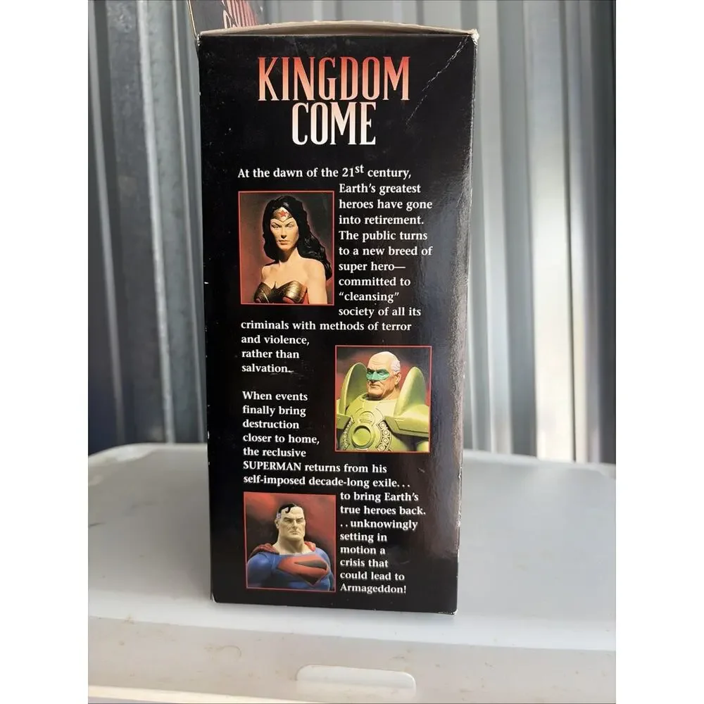 DC Direct Kingdom Come Series 1 Hawkman Collector Action Figure 2003 New